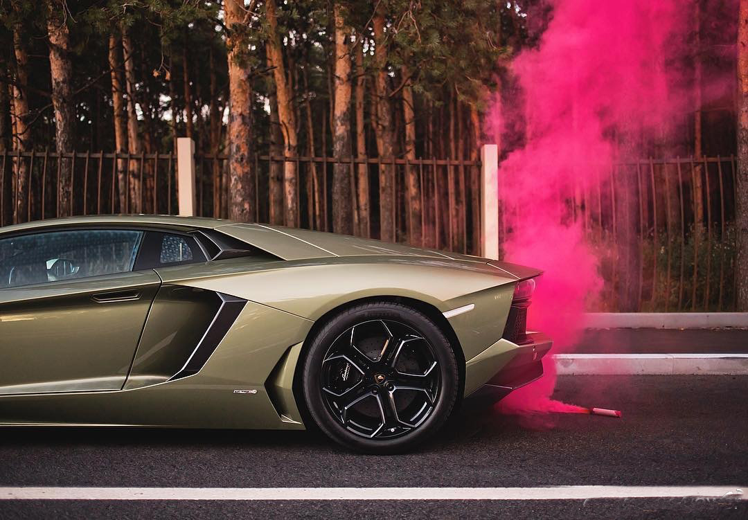 全新兰博基尼aventador橄榄色涂装版