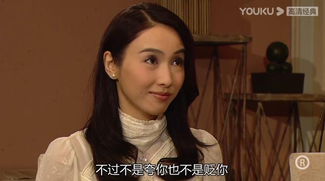 《珠光宝气》,好羡慕二妹,有数不尽的名牌包和漂亮衣服