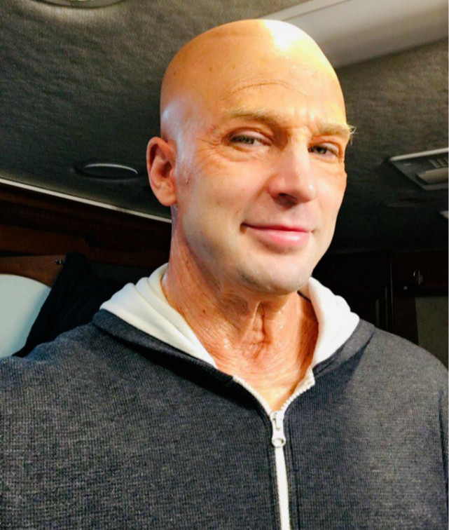 《复联4》美队的晚年画面真心不是p出来的,老年美队眼里充满慈祥