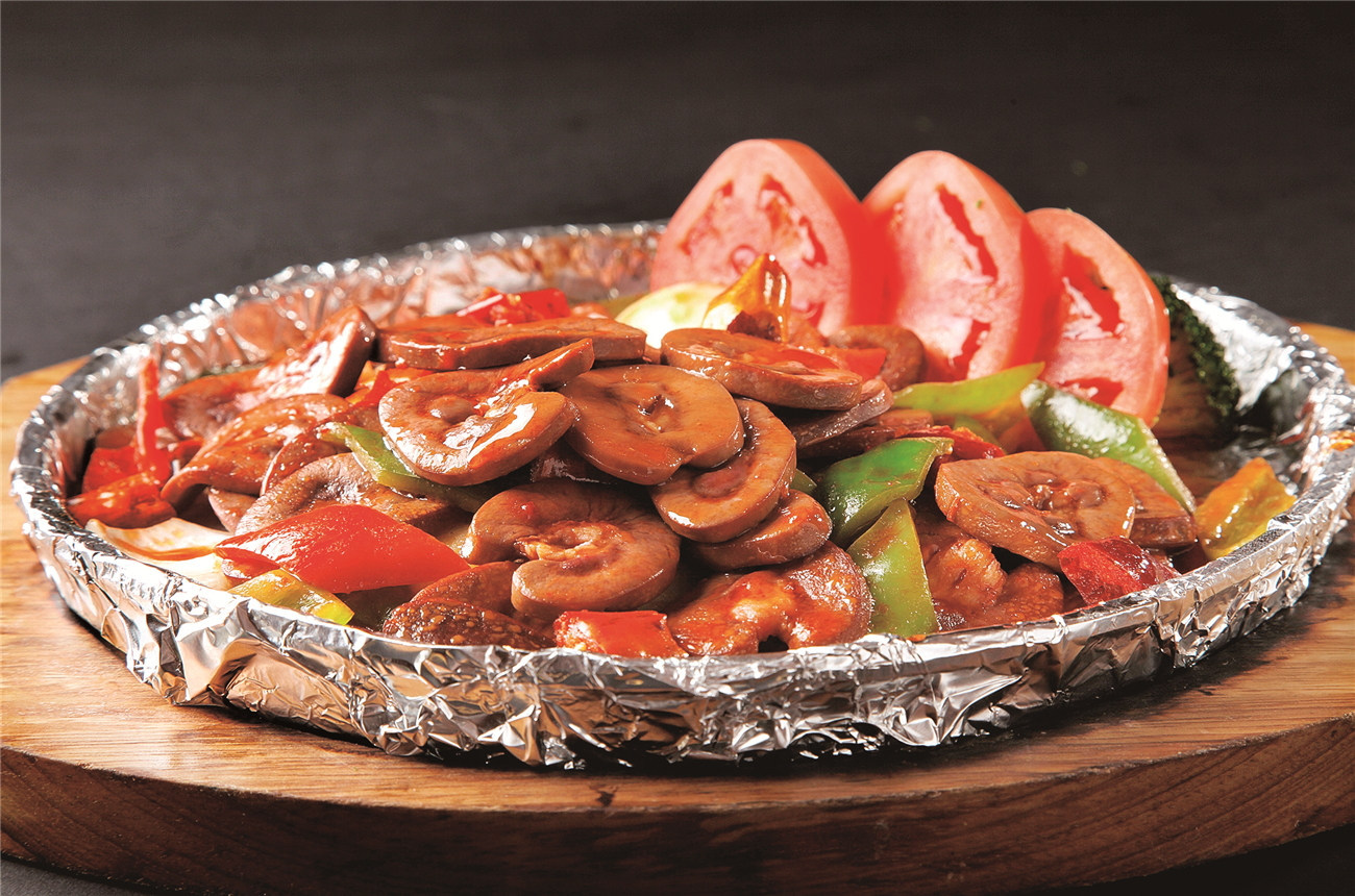 经济实惠的几道铁板菜,鲜嫩多汁,让人回味无穷 铁板金钱腰