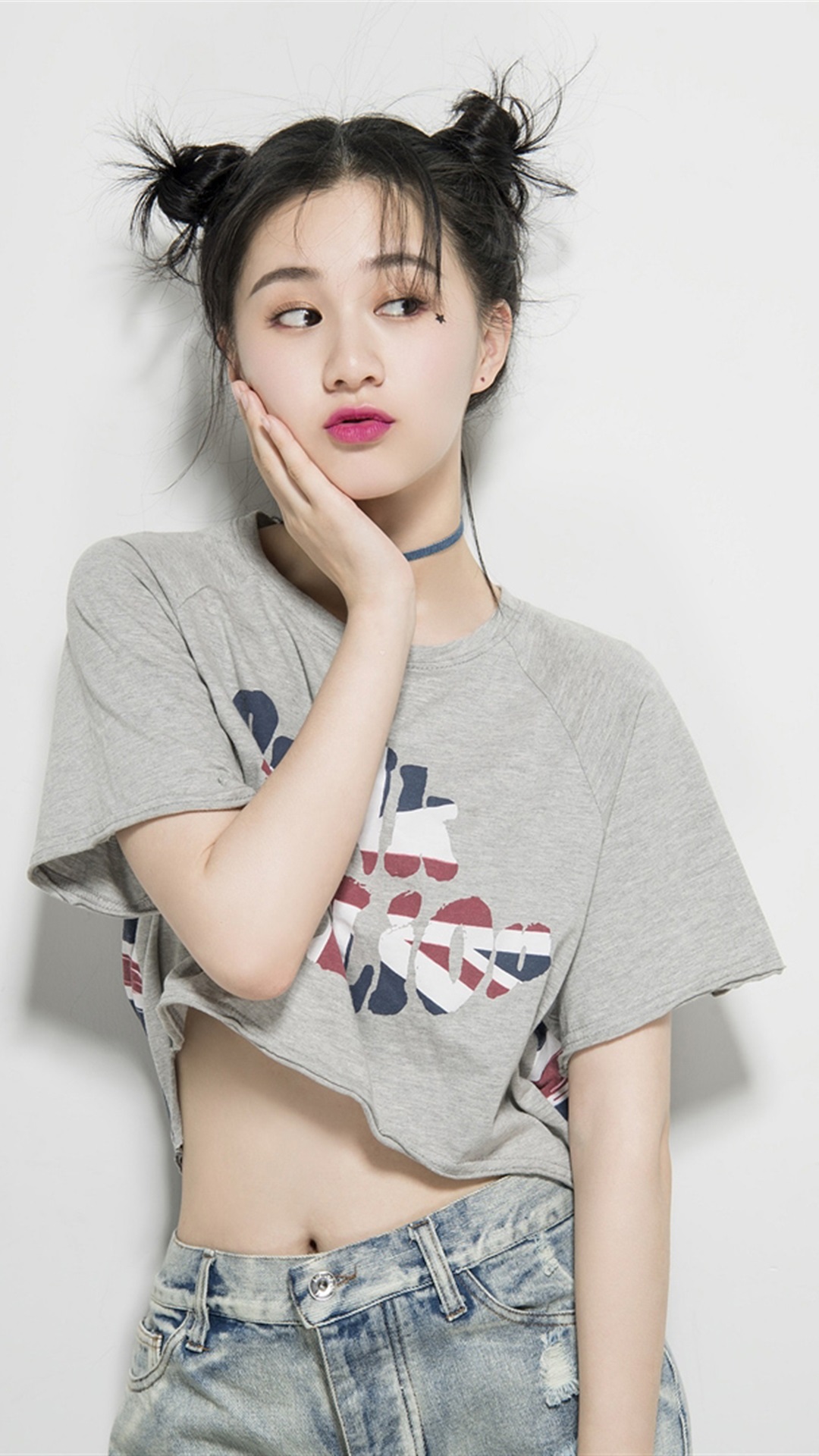 刘颖伦精美壁纸,时尚性感,气质迷人,值得关注!