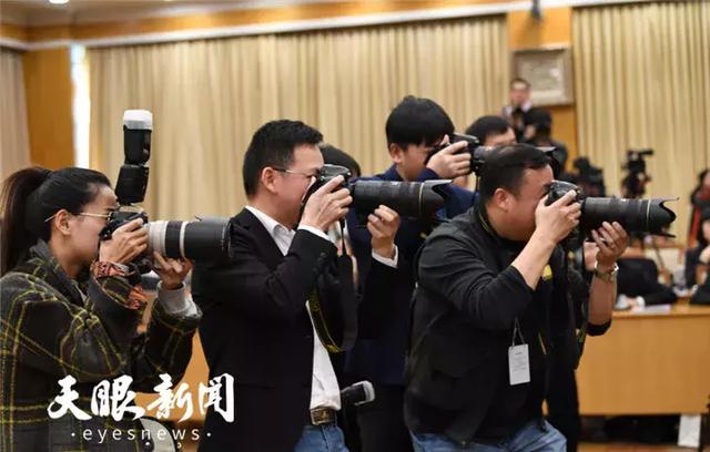 貴州代表團媒體開放日:快馬加鞭未下鞍,春風得意馬蹄疾