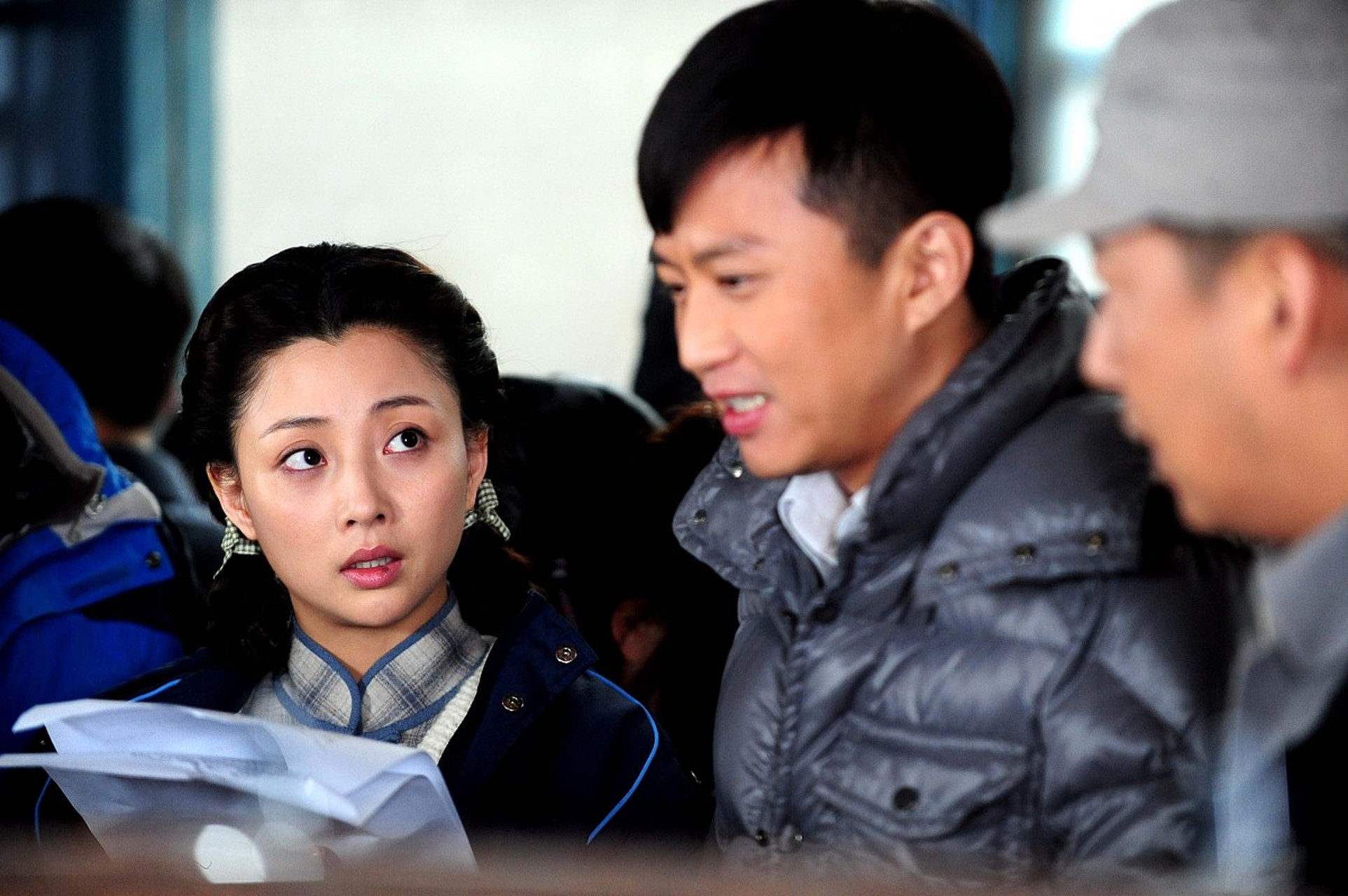 近日,演员殷桃被拍到与演员赵达以及母亲一同现身餐厅吃饭,还被偶遇和