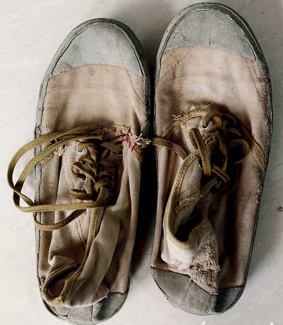 老旧解放鞋图片