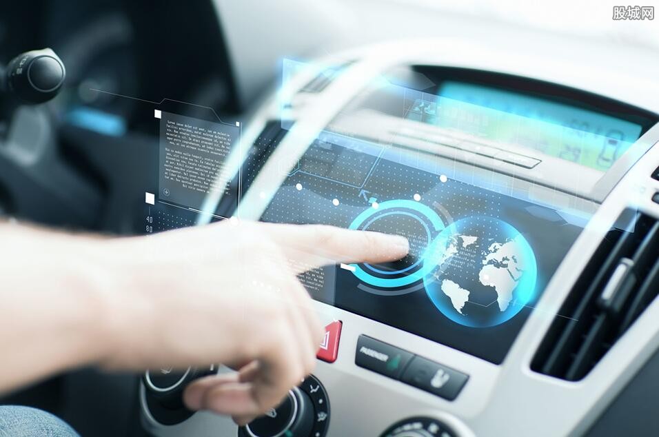 北汽集团副院长孔凡忠:建言四川推进智能产业