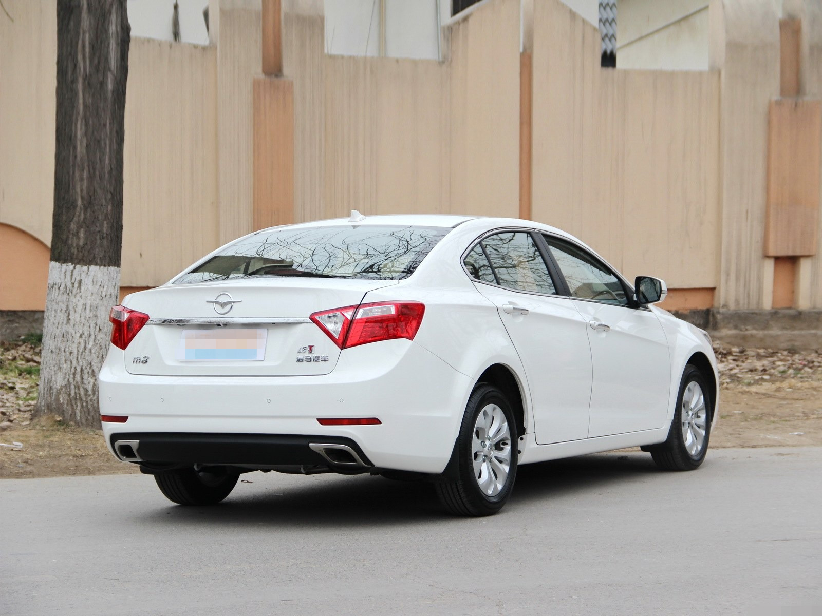 对海马m8外观的品鉴