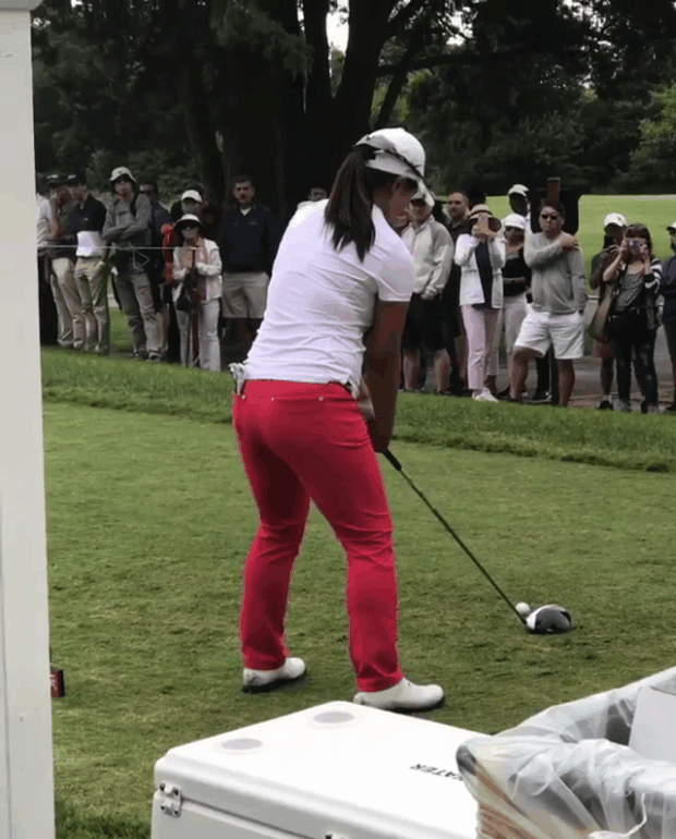 女子高尔夫世界前十的挥杆——10张动图看遍!