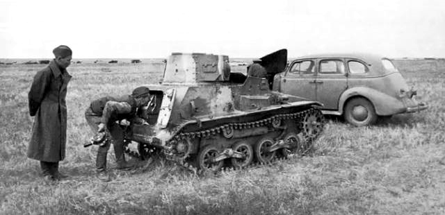 面对鬼子的94式豆战车,抗日军民有哪些方法可以应对?