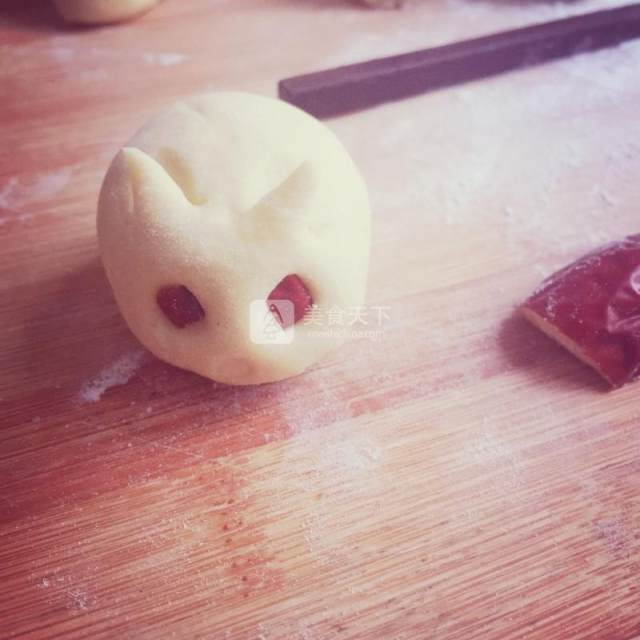 奶香粗粮动物小馒头,松软可口,带着奶香和红薯甜味