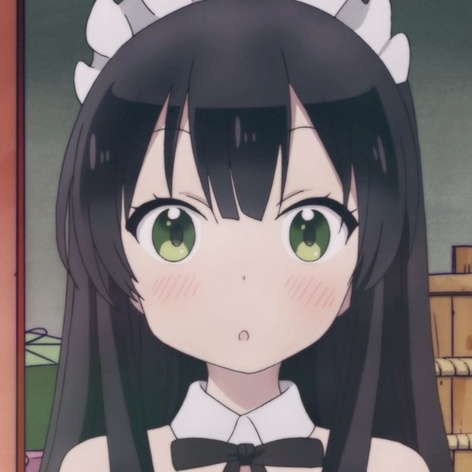 urara四姐妹之一的巽绀,因为脑袋上的蝴蝶结非常像耳朵,初次见面时被