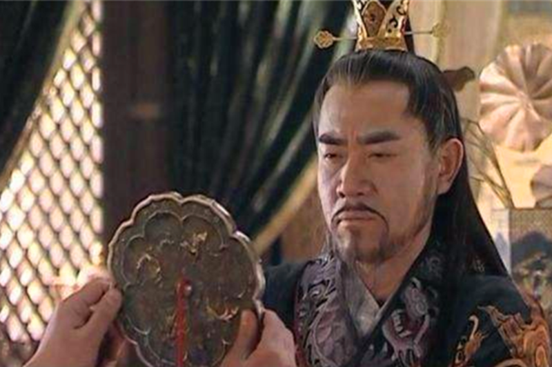 在修道以后,嘉靖皇帝脾气愈发古怪,他经常故作高深