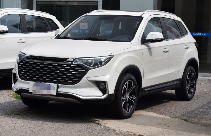 设计超现代的中国一汽森雅r7,适合年轻人驾驶,你们喜欢吗