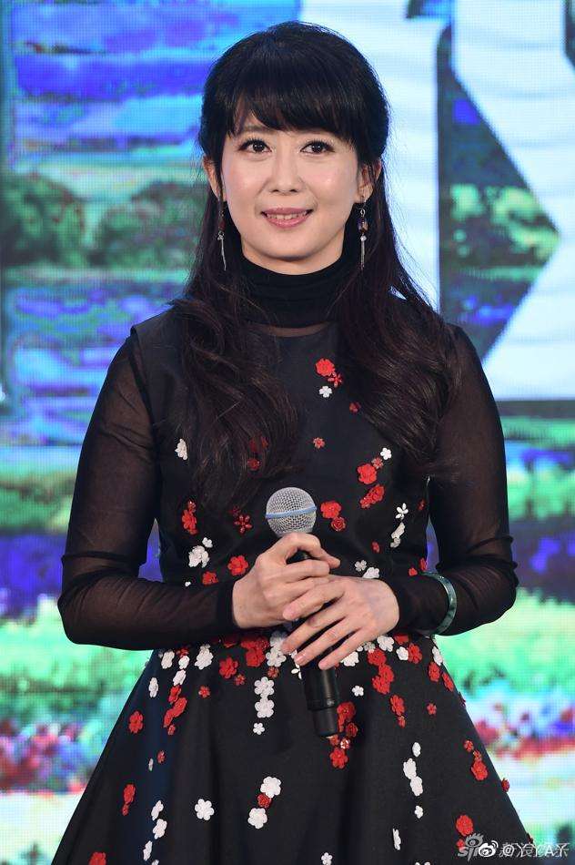 思念化作两首"长相思","把思念寄托远方".