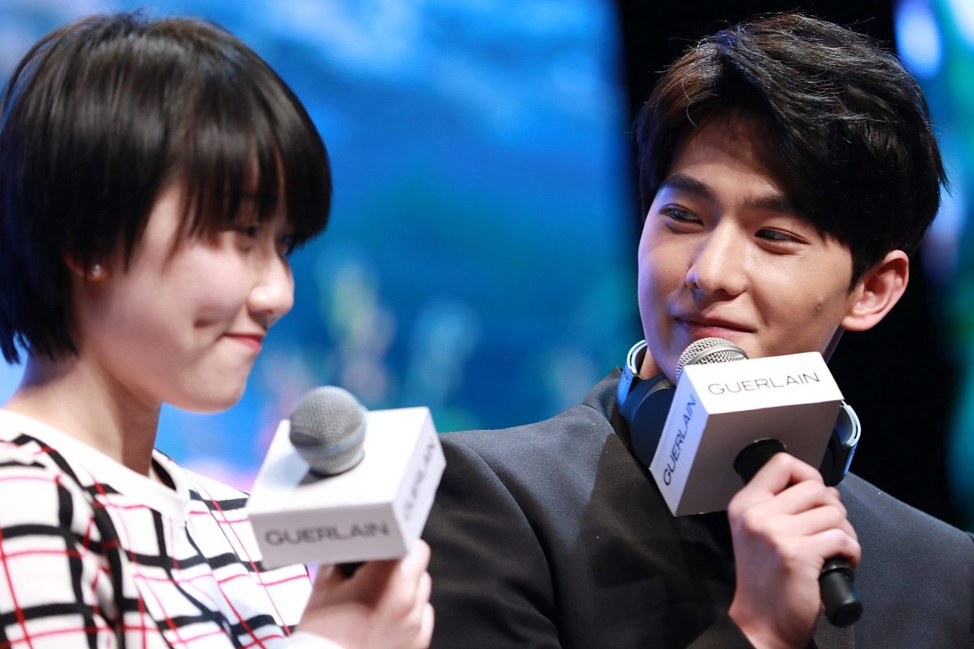 涉及到于适,杨洋,毛晓彤,杨超越.  有关于于适的瓜.