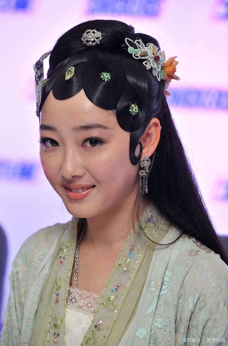 蒋梦婕长得那么丑为何能演林黛玉