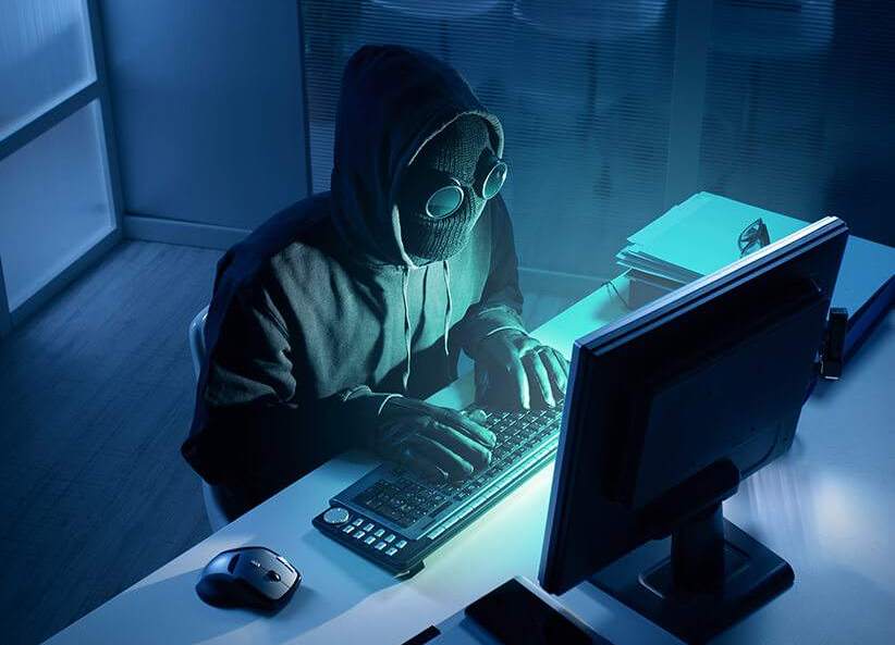 隐私又泄露!微软邮件系统被黑客入侵,我们该如何防范?