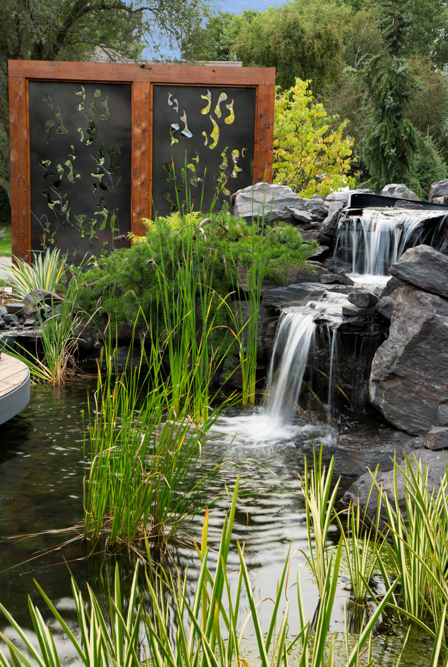 史上最美鱼池庭院,设计真的是把鱼池的美感做到了极致