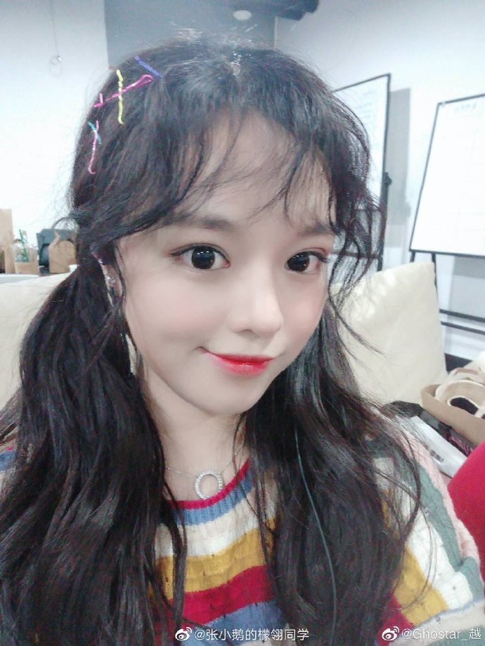 被人利用到处攻击黄霄雲无疑是一种脑残行为,有问题我们在评