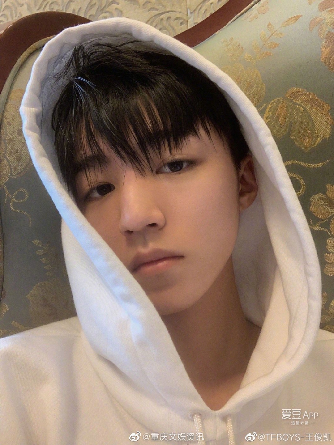 官方确认王俊凯出席年中音乐盛典 7月13日山城少年归乡