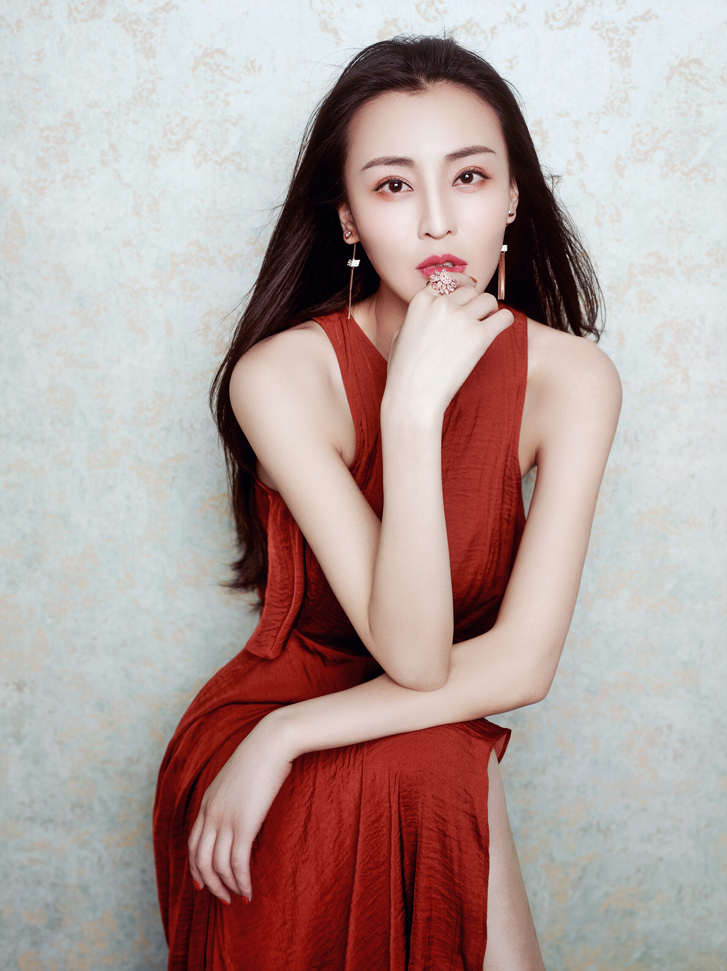 姜语心:变成一簇火焰,只为照亮那片小小天地