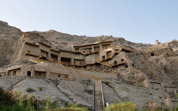 千泪泉:留在丝路上的神话