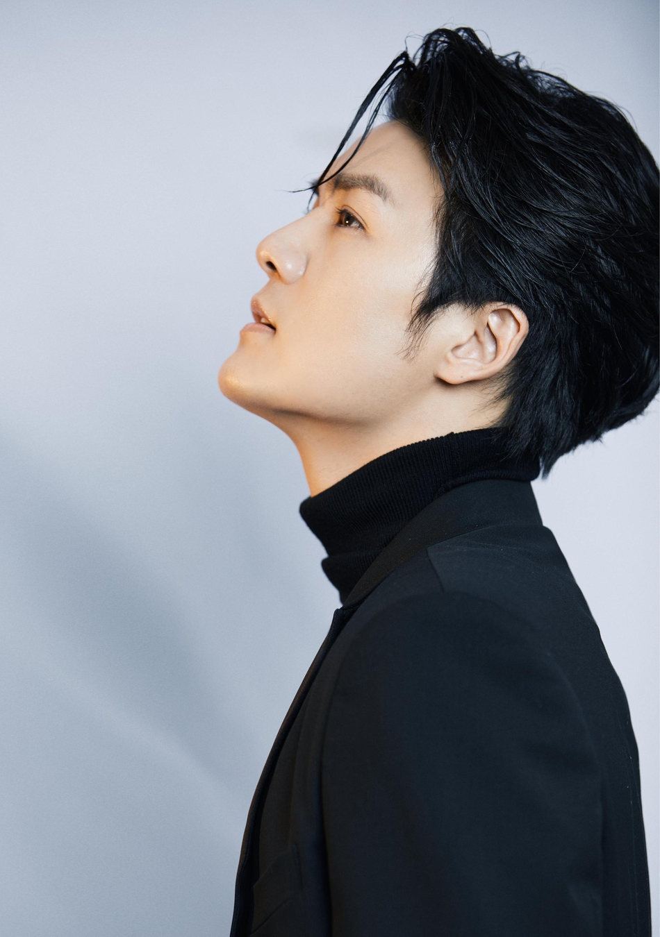 吴克群 出席慈善活动,造型帅气,相当吸睛.