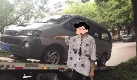 发生了什么?15岁孩子开保时捷离家出走 被找到时豪车变成面包车