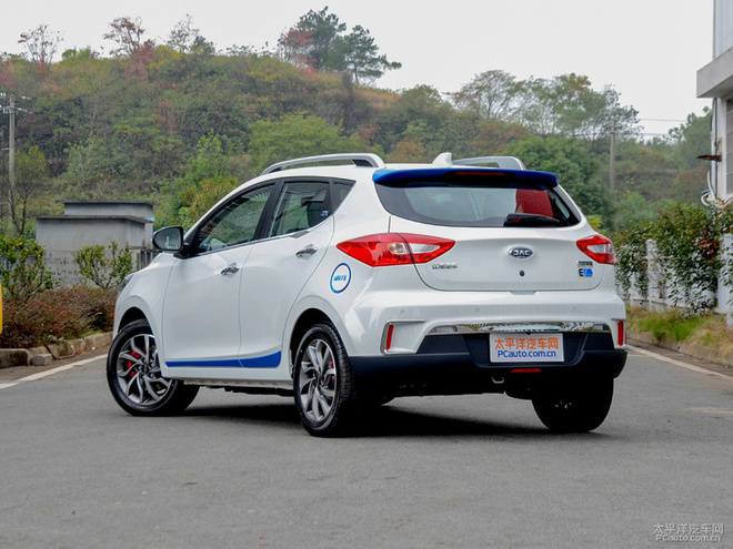 2019款江淮iev7s上市 售9.35-11.55万