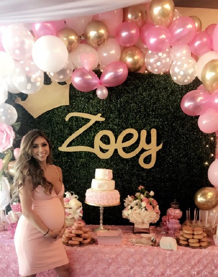 球哥鲍尔女儿出生21岁球哥当爹 鲍尔女友加西亚身材火辣美丽动人