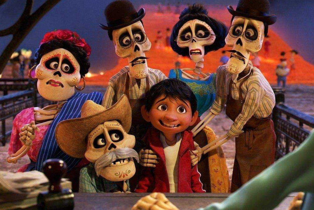 《寻梦环游记》:亡灵节的音乐诅咒,还有温馨欢快的旋律