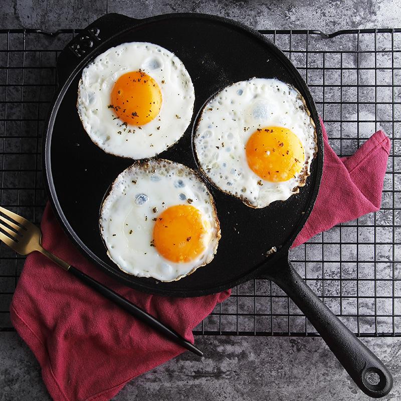 煎荷包蛋时,大多数人都把这一步做错了,难怪又老又不好吃