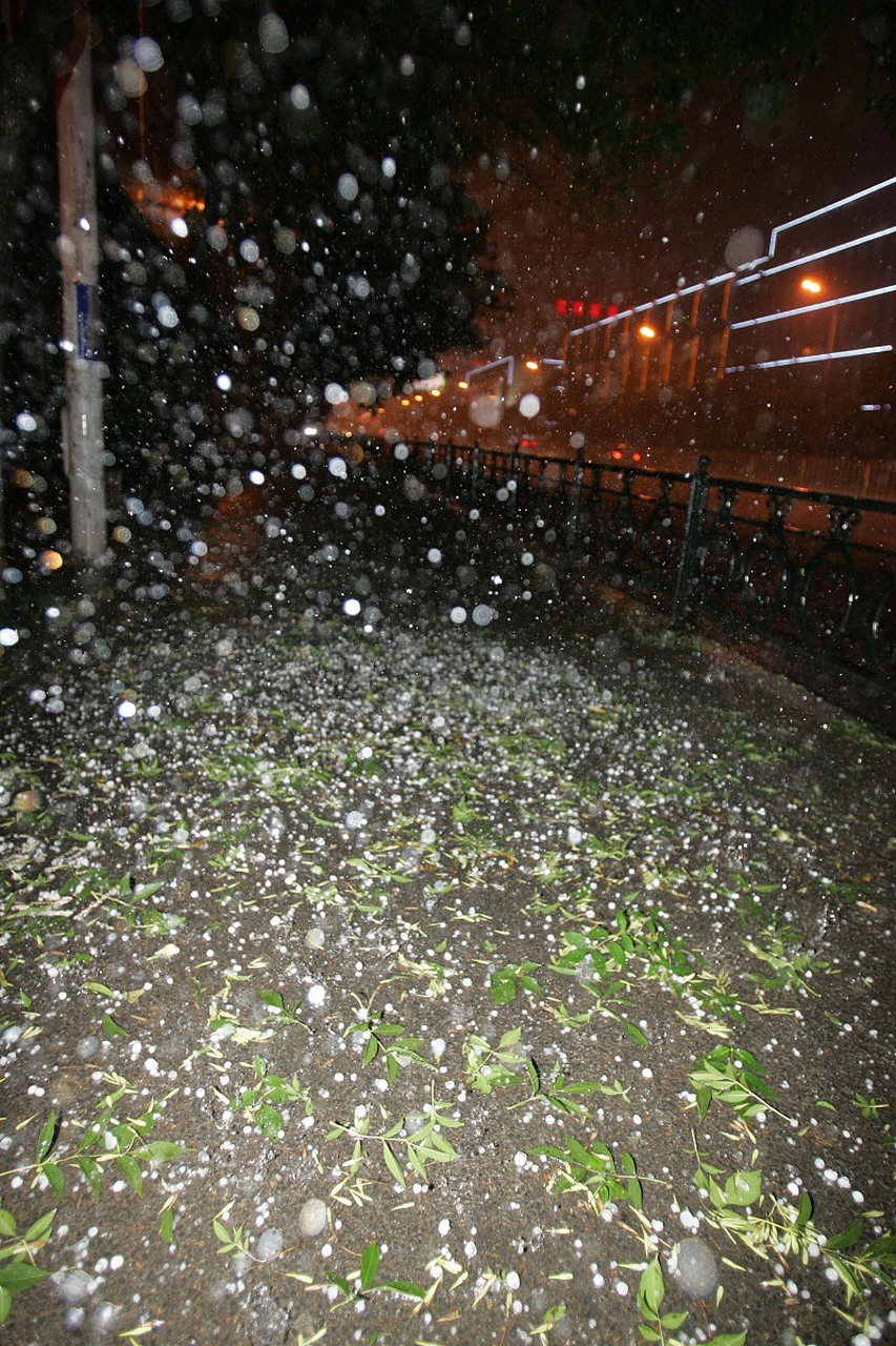 青川冰雹图片