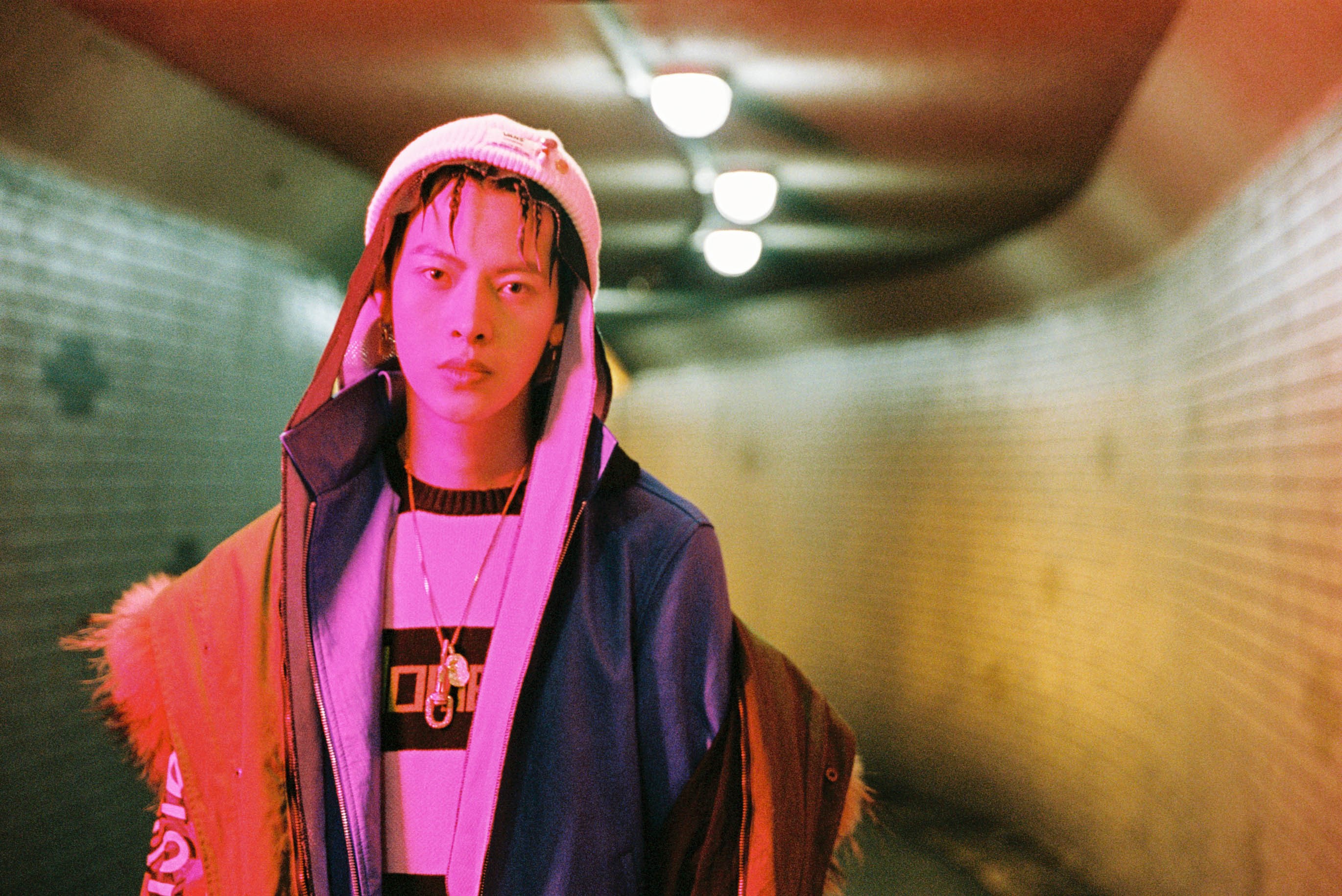 养鸡youngg《哈手hu$tle》mv首发 惊叹上线我行我素