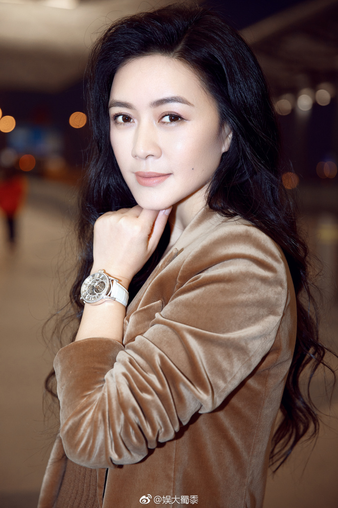 田海蓉真是特别女神了,气质好穿什么都很美