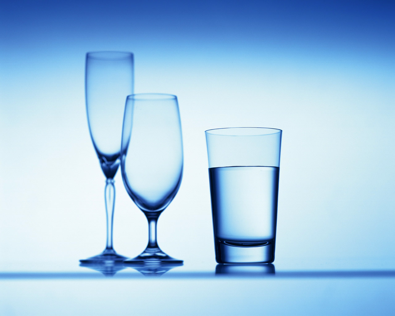 玲珑剔透玻璃杯,高清壁纸,摄影图片,静物写真