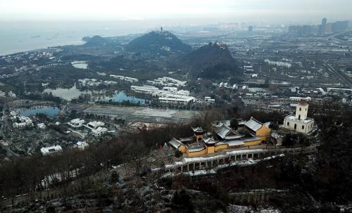 南通軍山景區銀裝素裹元旦開放迎客