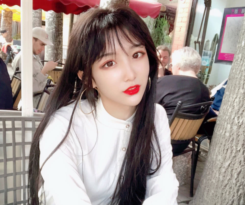 "雌雄莫辨"是颜值最高境界?看到尹正的长发造型后,我懂了