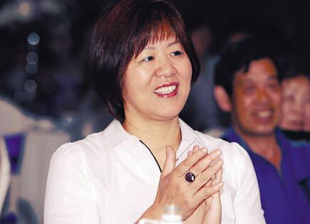 郎平与丈夫婚后的生活如何?现任老公的一声称呼,透露出许多信息