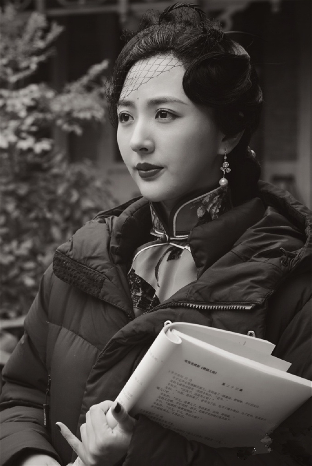 徐小飒,温婉妆容尽现民国风采