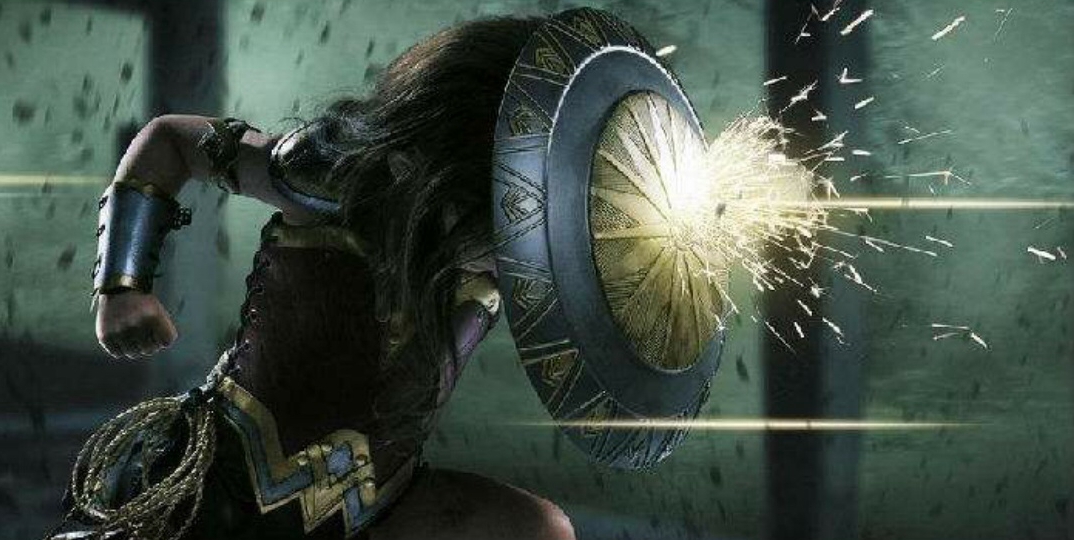 持盾冲锋陷阵,神奇女侠从小就胆量过人.