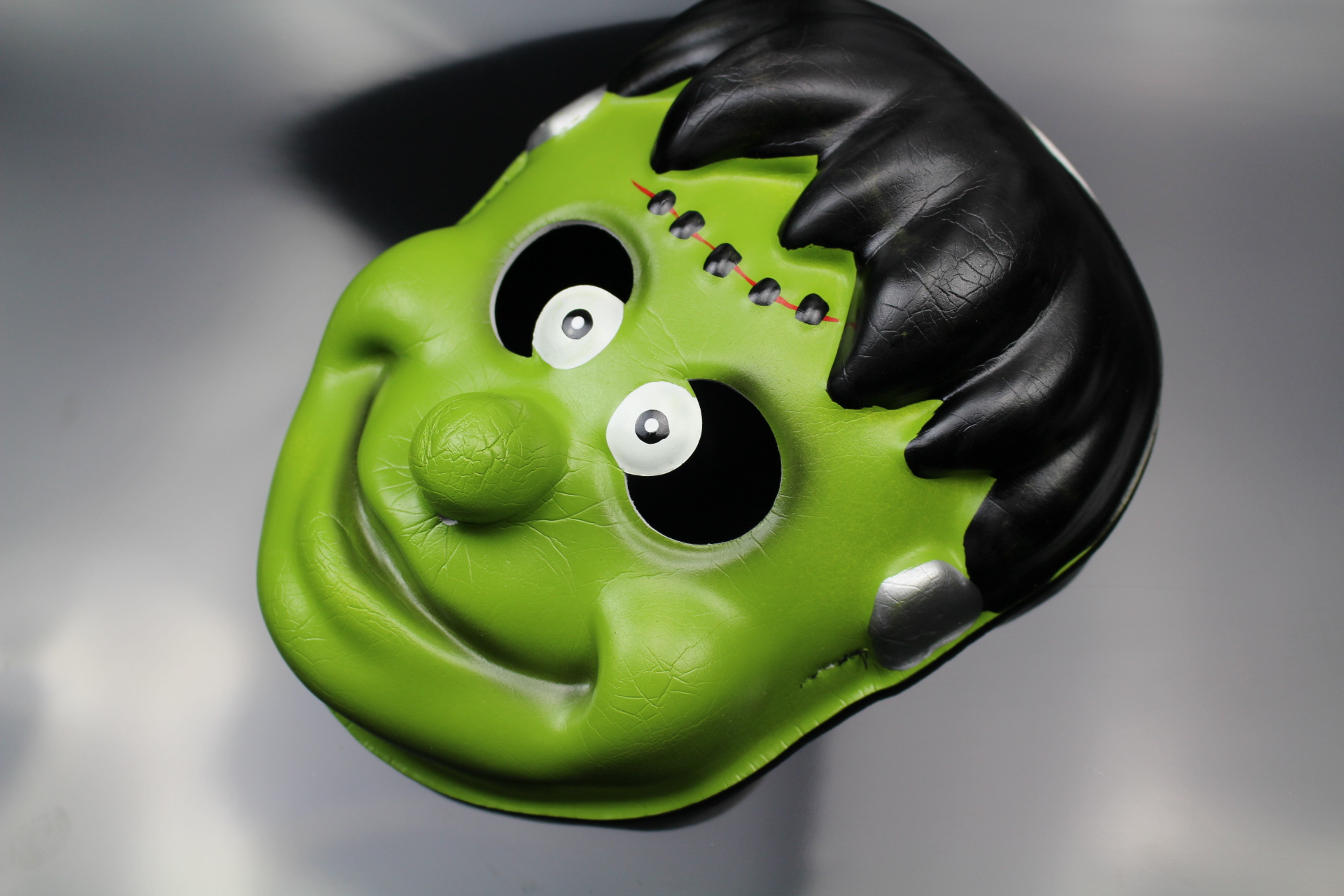 心理趣味测试:你喜欢哪个面具,测测你是哪种类型人格