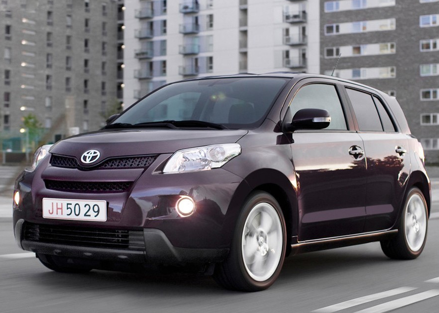 威猛气派时尚典雅的丰田urban cruiser,给人一种优雅从容的感觉