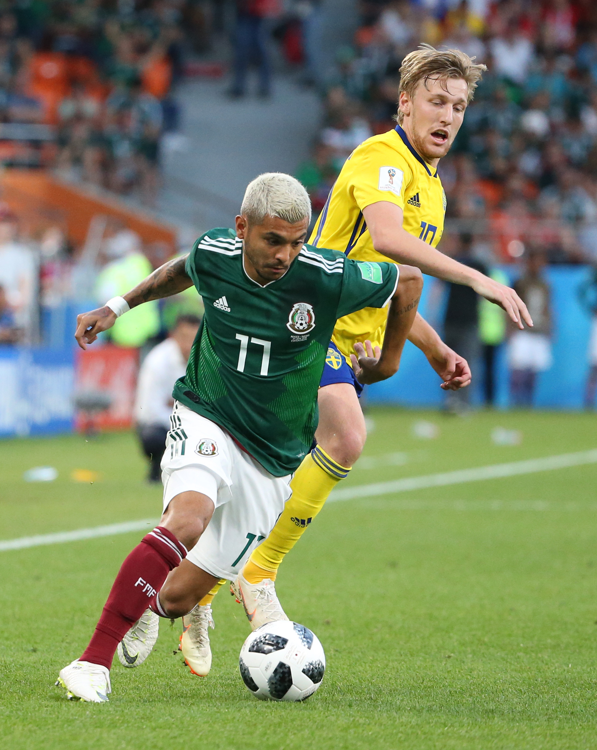 足球——f组:墨西哥队对阵瑞典队(46)