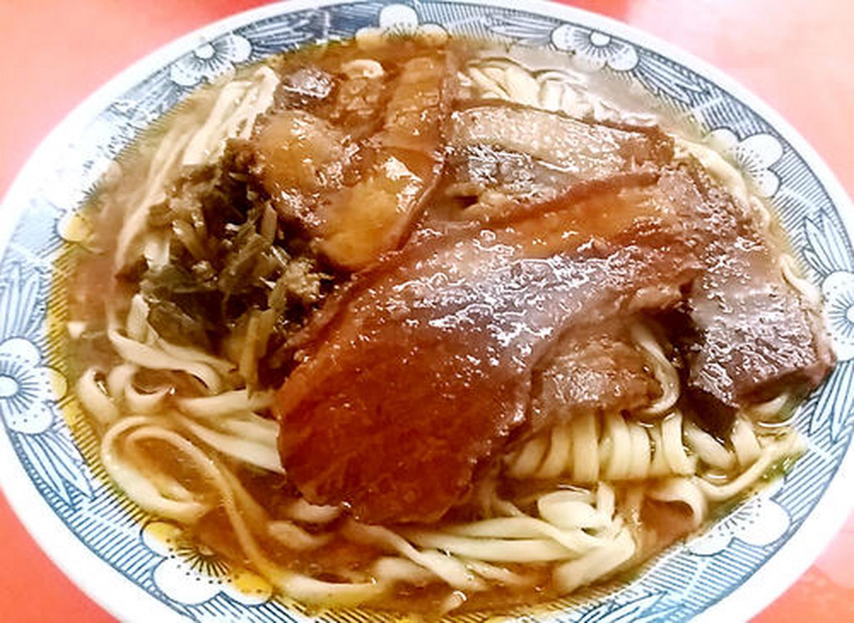 当涂大肉面,是当涂县当地的特色小吃,历史悠久,又称205大肉面,于上