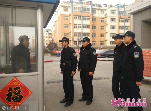潍坊经济北城派出所强化春节期间治安巡控不放松