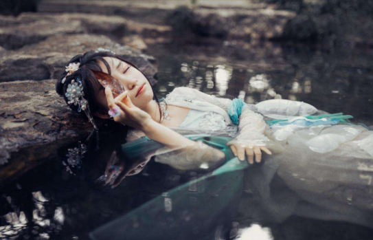 中华古韵之美尽显华夏亮丽,这几张古装美女竟然比明星