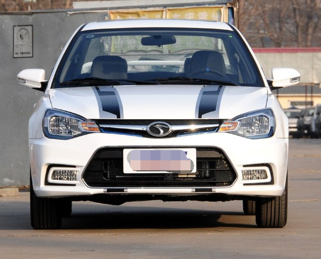 一款风格干练,适合年轻人的v3菱悦,入手不亏!