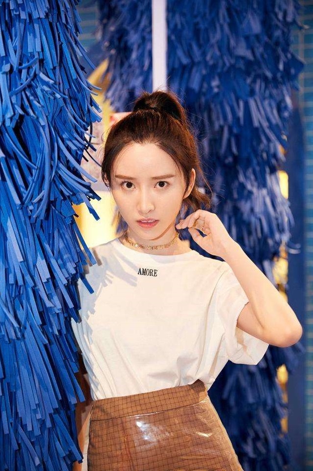 贾乃亮旗下艺人吴雨橦因偷盗被拘,网友:上学时就经常偷!