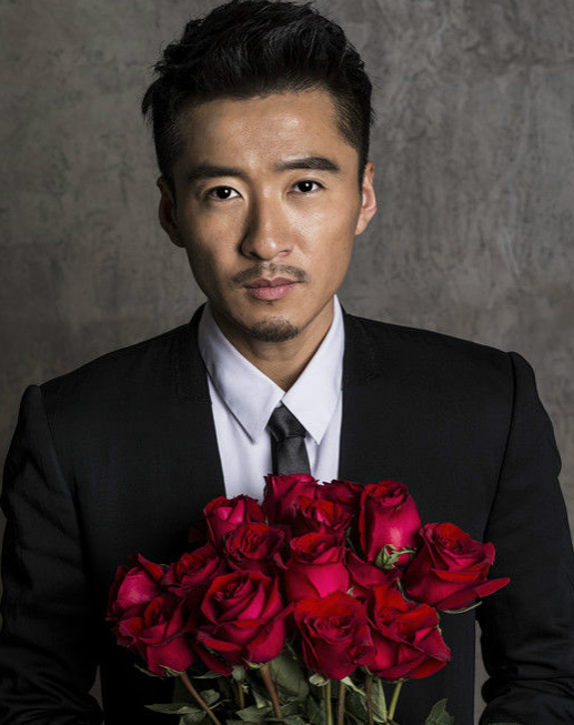 徐海为,2月9日出生于江苏省盐城市,毕业于南京艺术学院,中国内地男