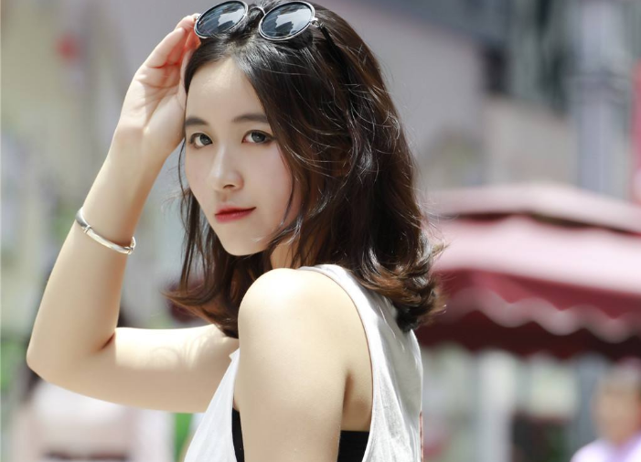 中缅边境:许多缅甸美女想嫁中国人,来听听河对岸缅甸